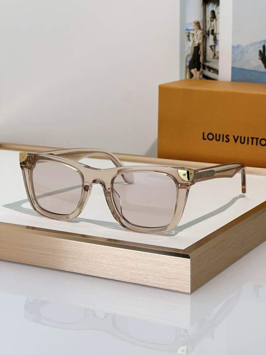 Picture of Louis Vuitton Sunglasses _SKUfw79279978fw